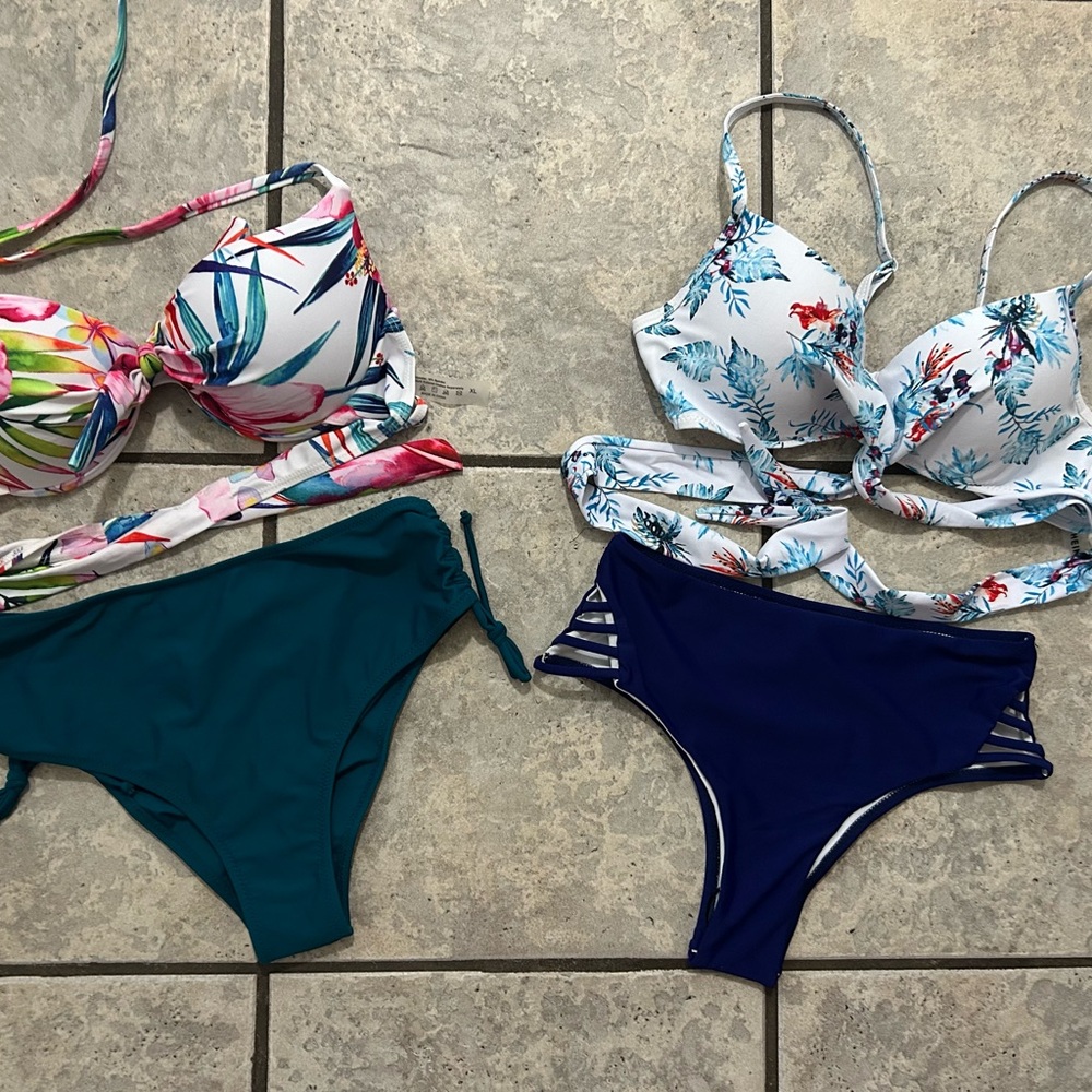 SHEIN Teal and White Bikini Bottom